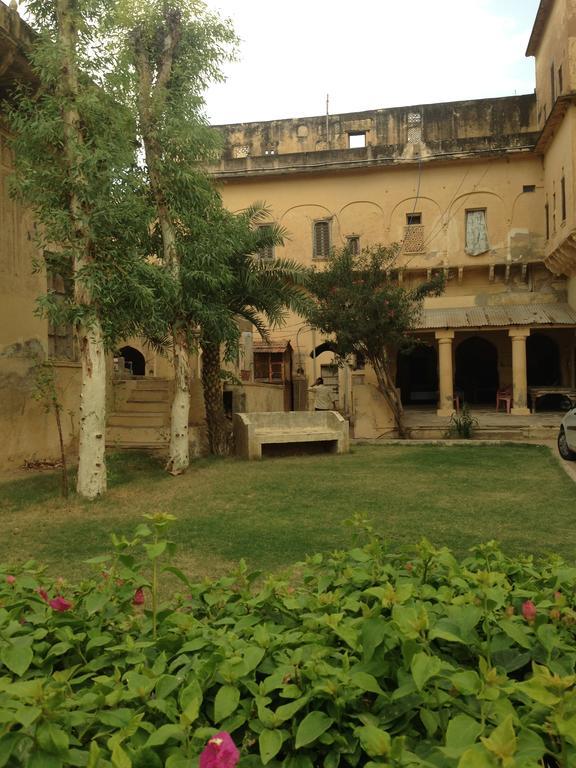 Narayan Niwas Castle Hotell Ramgarh Shekhawati Eksteriør bilde