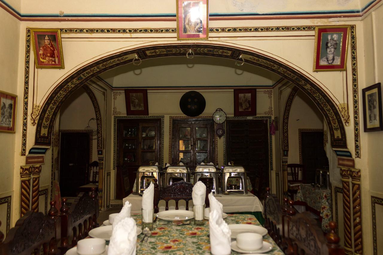 Narayan Niwas Castle Hotell Ramgarh Shekhawati Eksteriør bilde